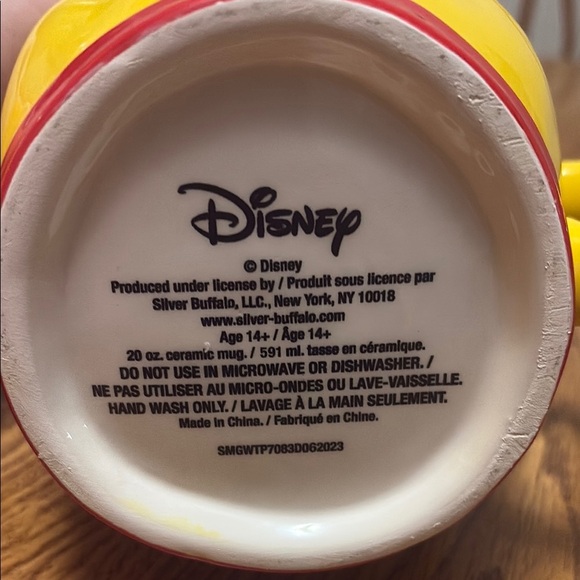 Disney Winnie The Pooh Mug - Picture 3 of 3